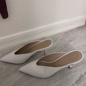 Stuart Weitzman kitten heels